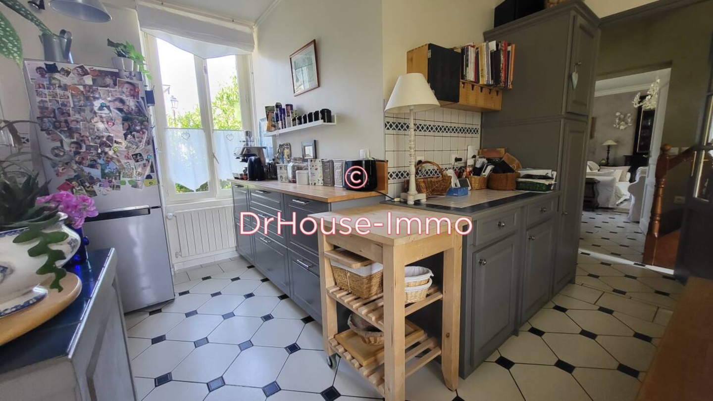 Photo 2 : Vente Maison 8 pièces Rochefort-sur-Loire 187 m²