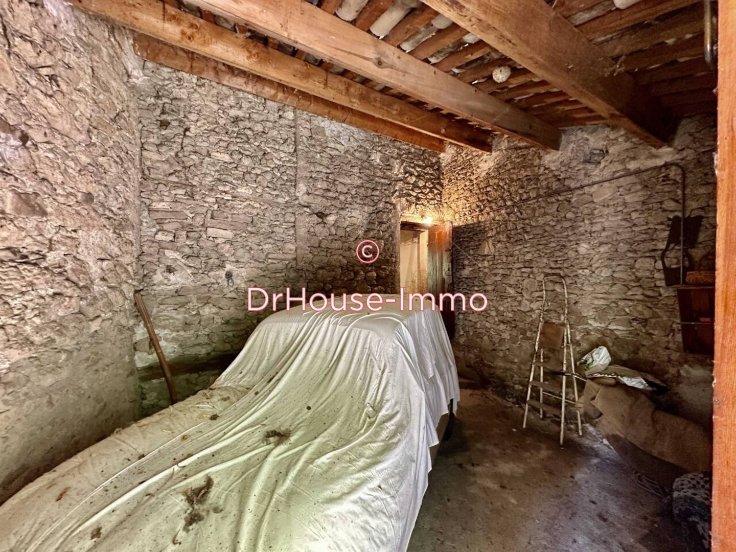Photo 1 : Vente Maison 3 pièces Mollans-sur-Ouvèze 72 m²