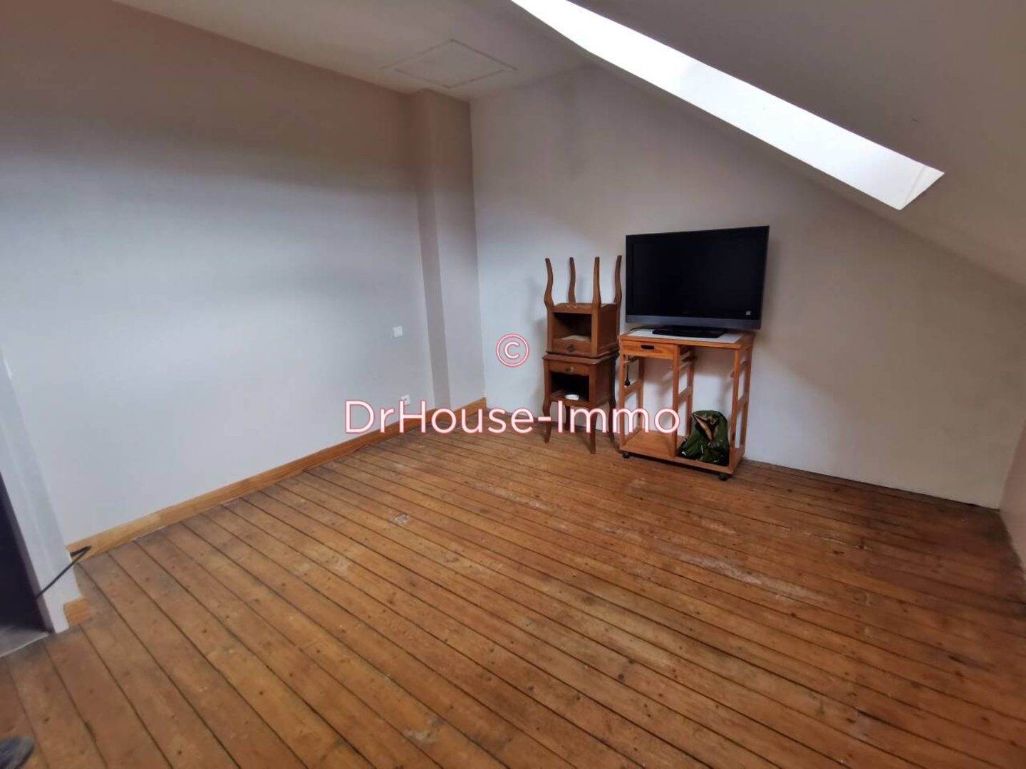 Photo 2 : Vente Immeuble 7 pièces Argenton-sur-Creuse 108 m²
