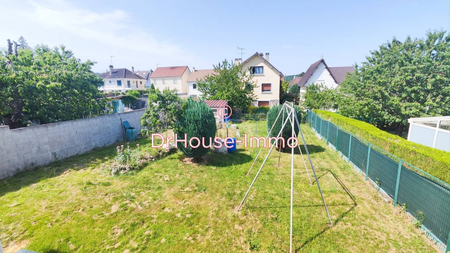 Photo 3 : Vente Maison 6 pièces Saint-Rémy-lès-Chevreuse 117 m²