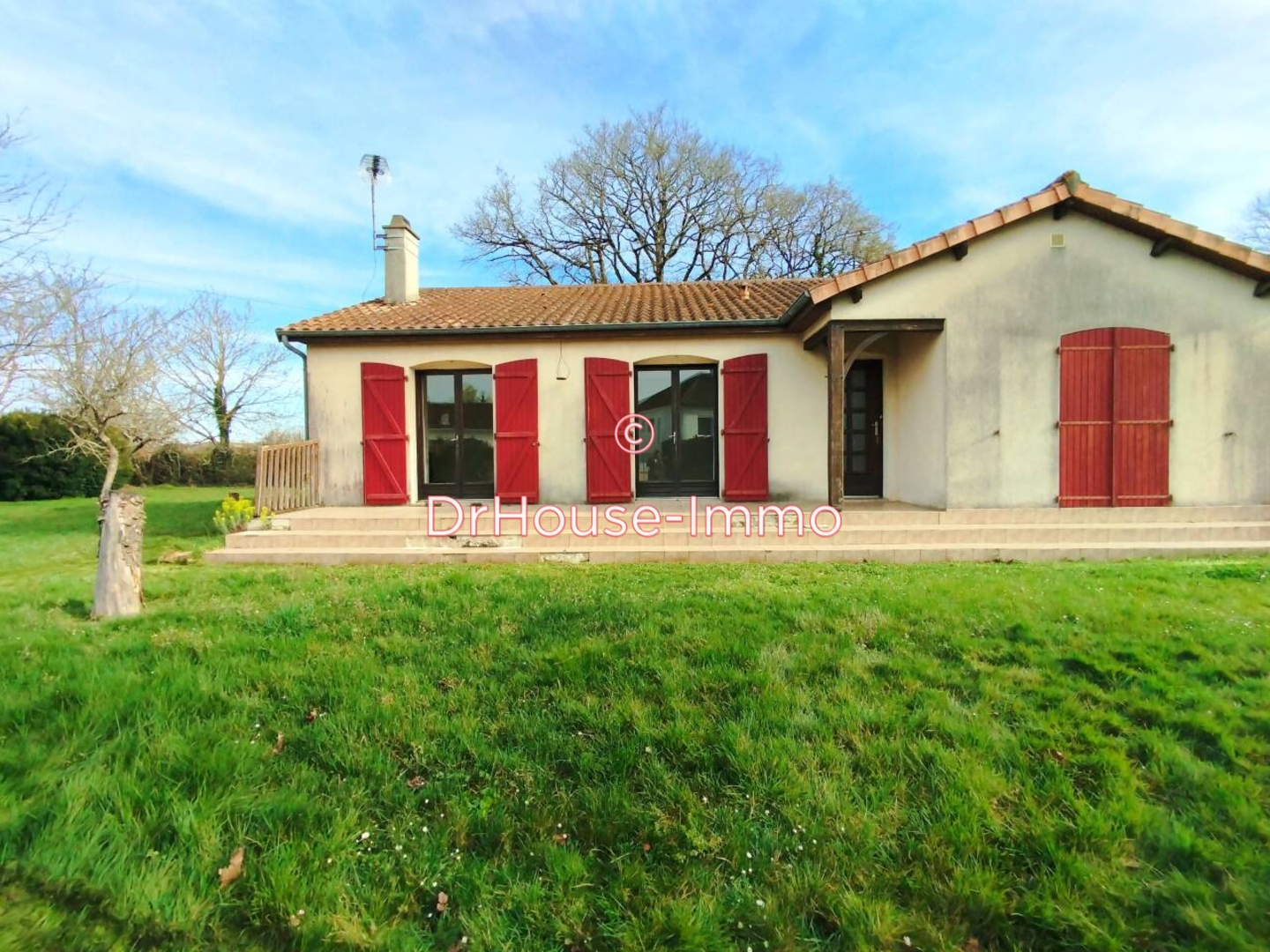 Photo 1 : Vente Maison 4 pièces Vasles 123 m²
