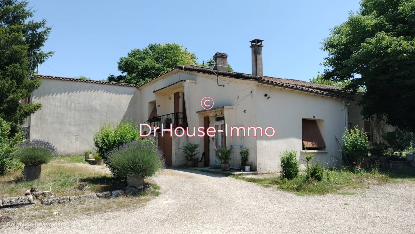 Photo 2 : Vente Maison 7 pièces Boudy-de-Beauregard 186 m²