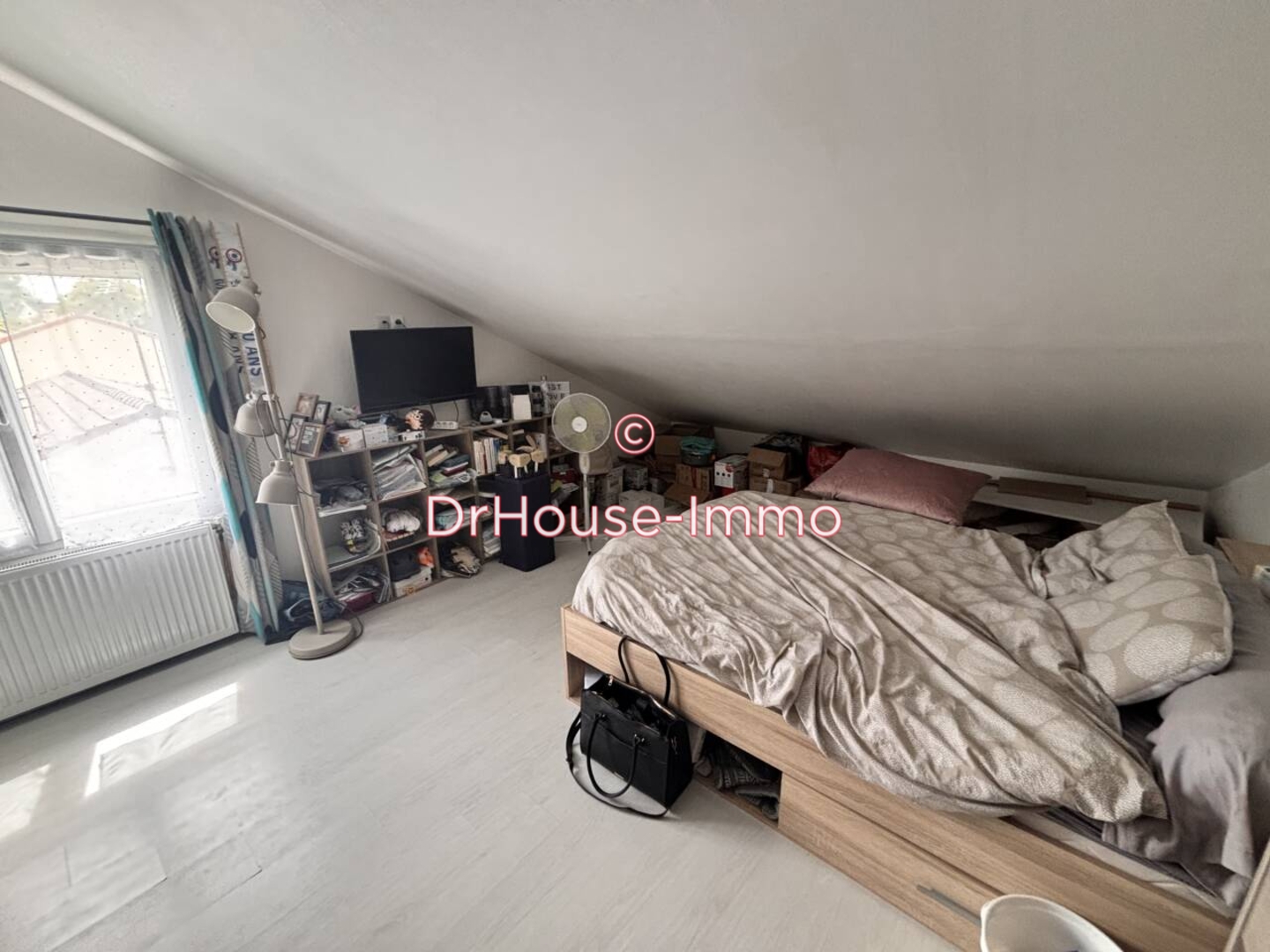 Photo 3 : Vente Maison 7 pièces Vouneuil-sous-Biard 189 m²