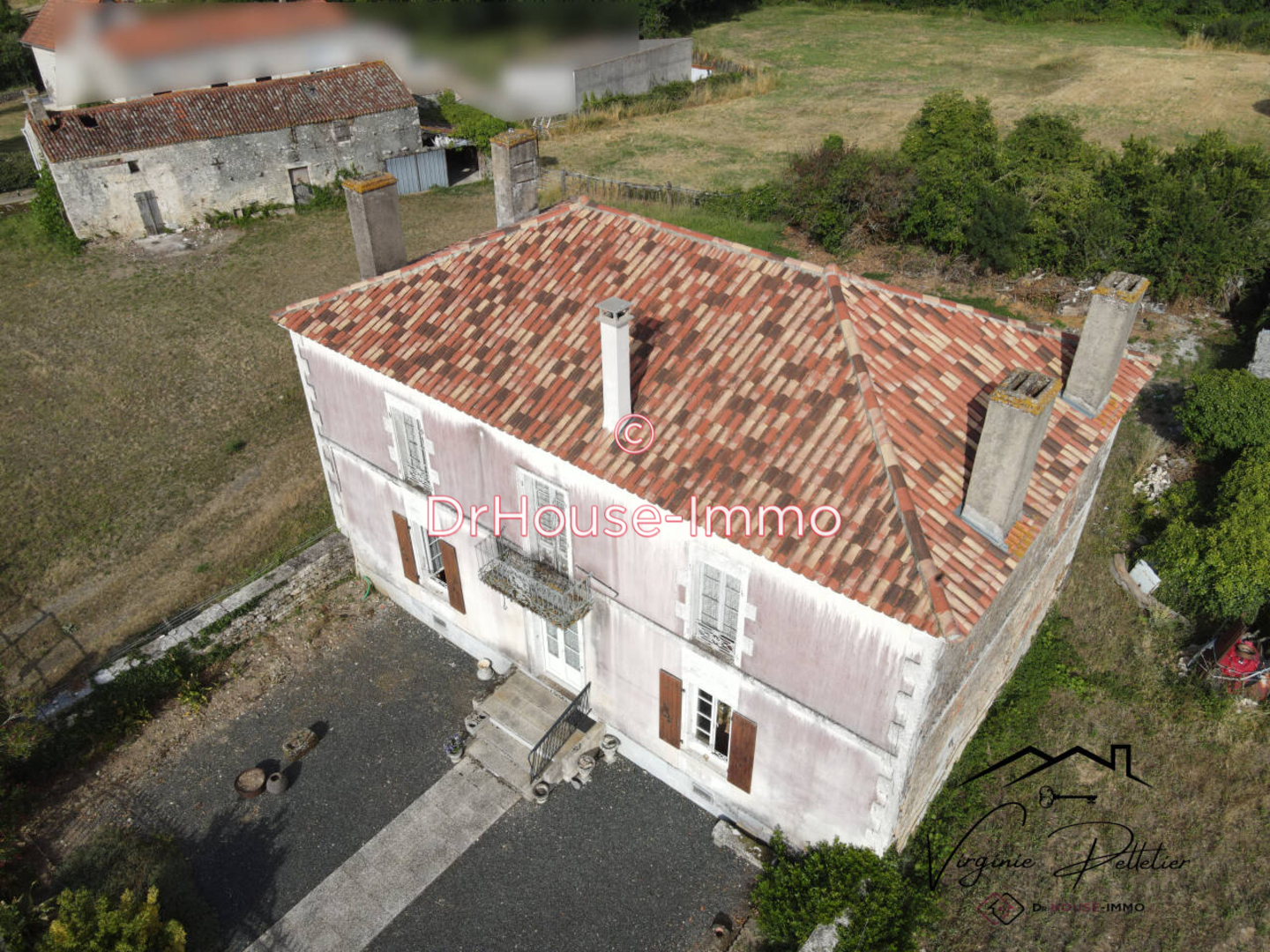 Photo 2 : Vente Maison 8 pièces Le Langon 197 m²