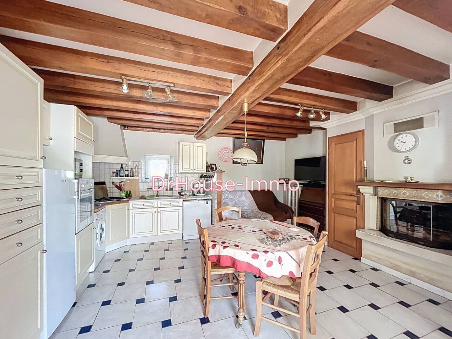 Photo 2 : Vente Maison 3 pièces Couesmes 87 m²