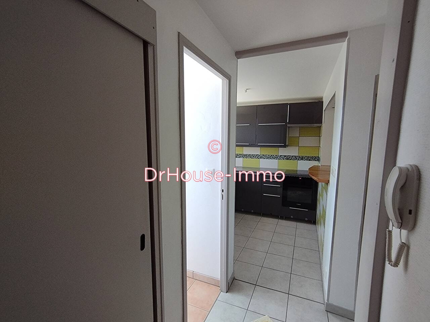 Photo 1 : Vente Appartement 4 pièces Sisteron 64 m²