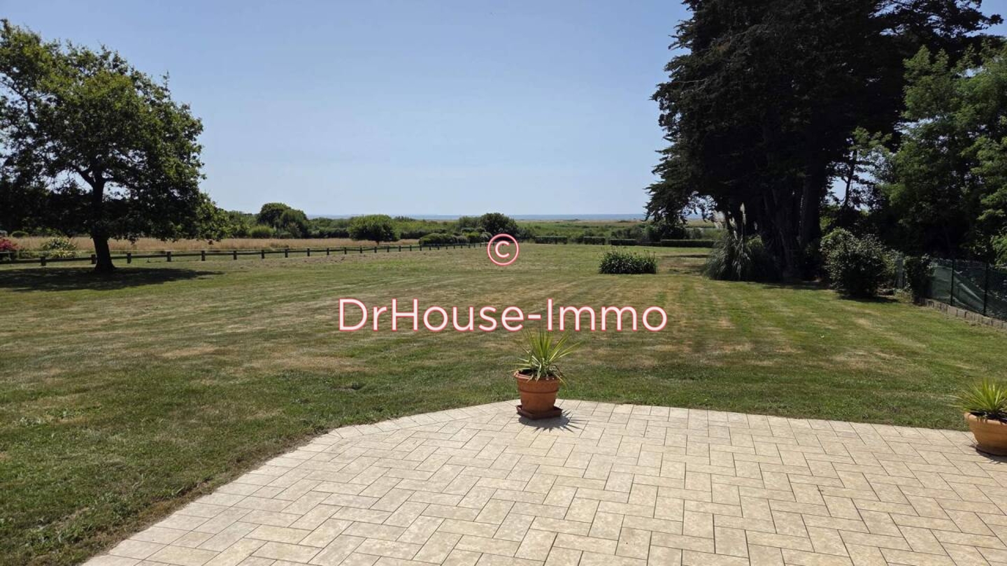 Photo 2 : Vente Maison 10 pièces Le Tour-du-Parc 233 m²