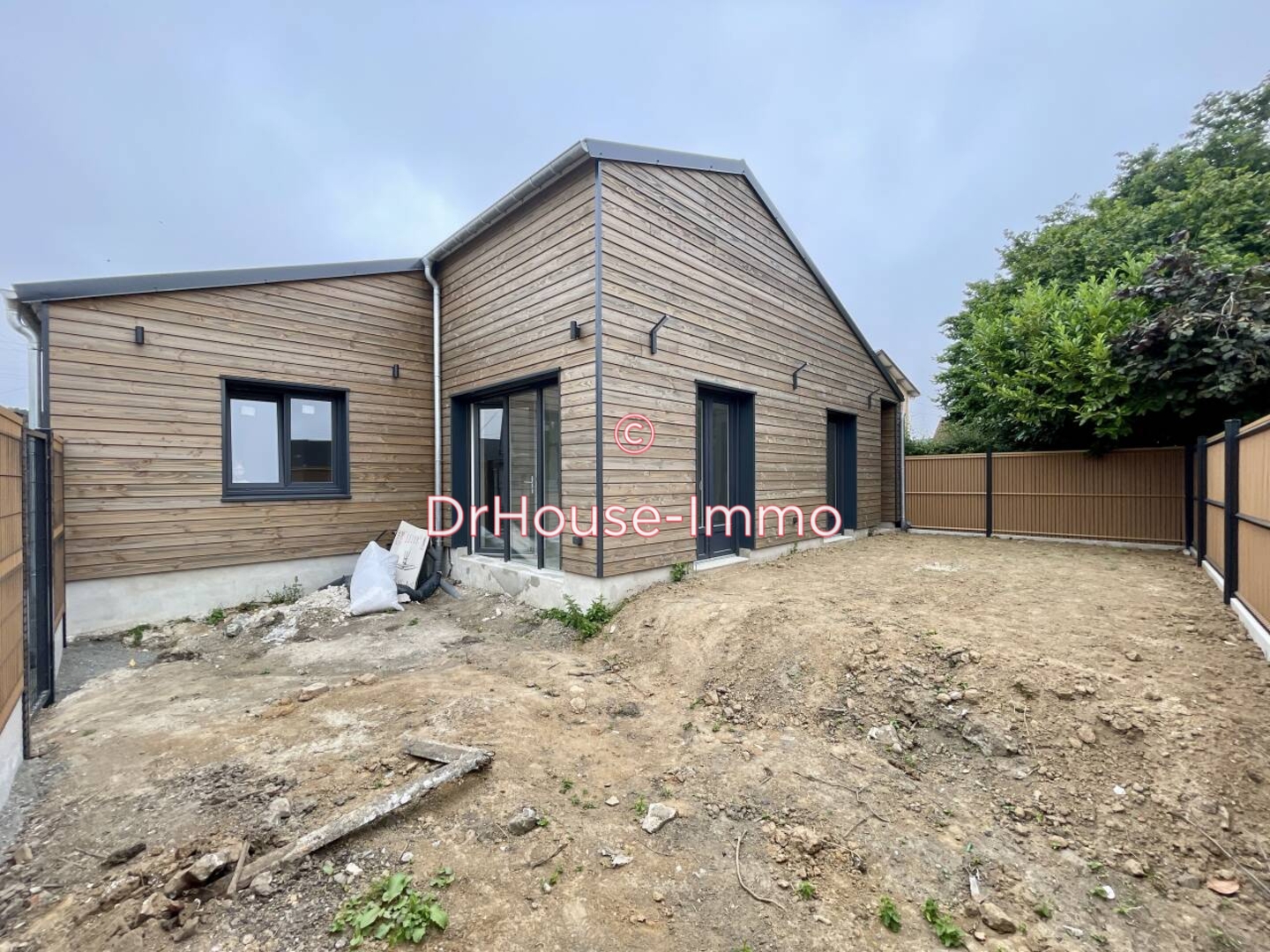 Photo 1 : Vente Maison 4 pièces Saint-Nicolas-d'Aliermont 75 m²