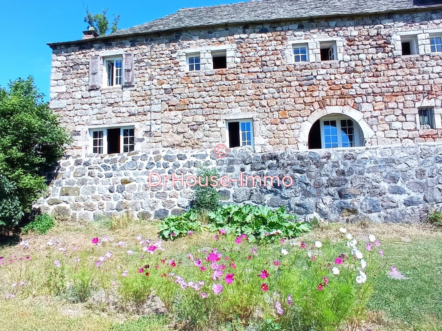 Photo 3 : Vente Maison 8 pièces Présailles 176 m²