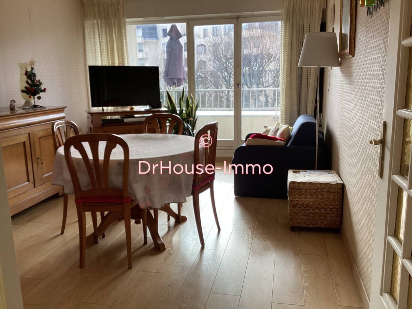Photo 1 : Vente Appartement 4 pièces Saint-Gratien 77 m²