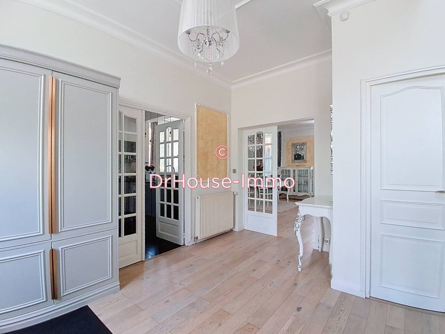 Photo 3 : Vente Maison 7 pièces Saint-Hilaire-du-Harcouët 199 m²
