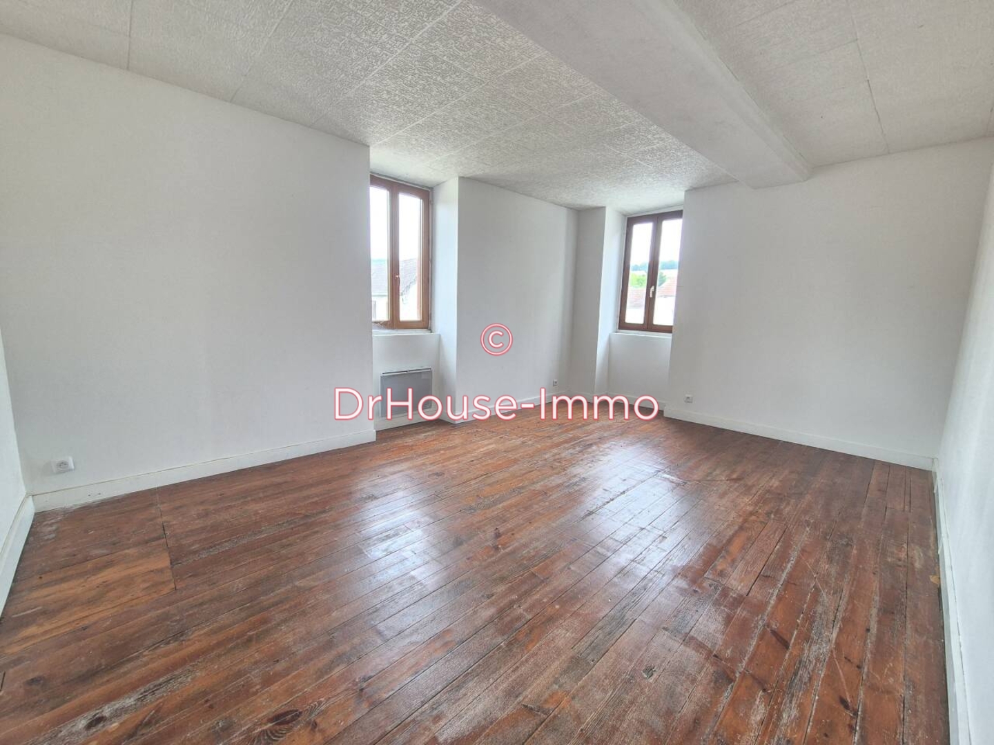 Photo 3 : Vente Maison 7 pièces Vert 171 m²