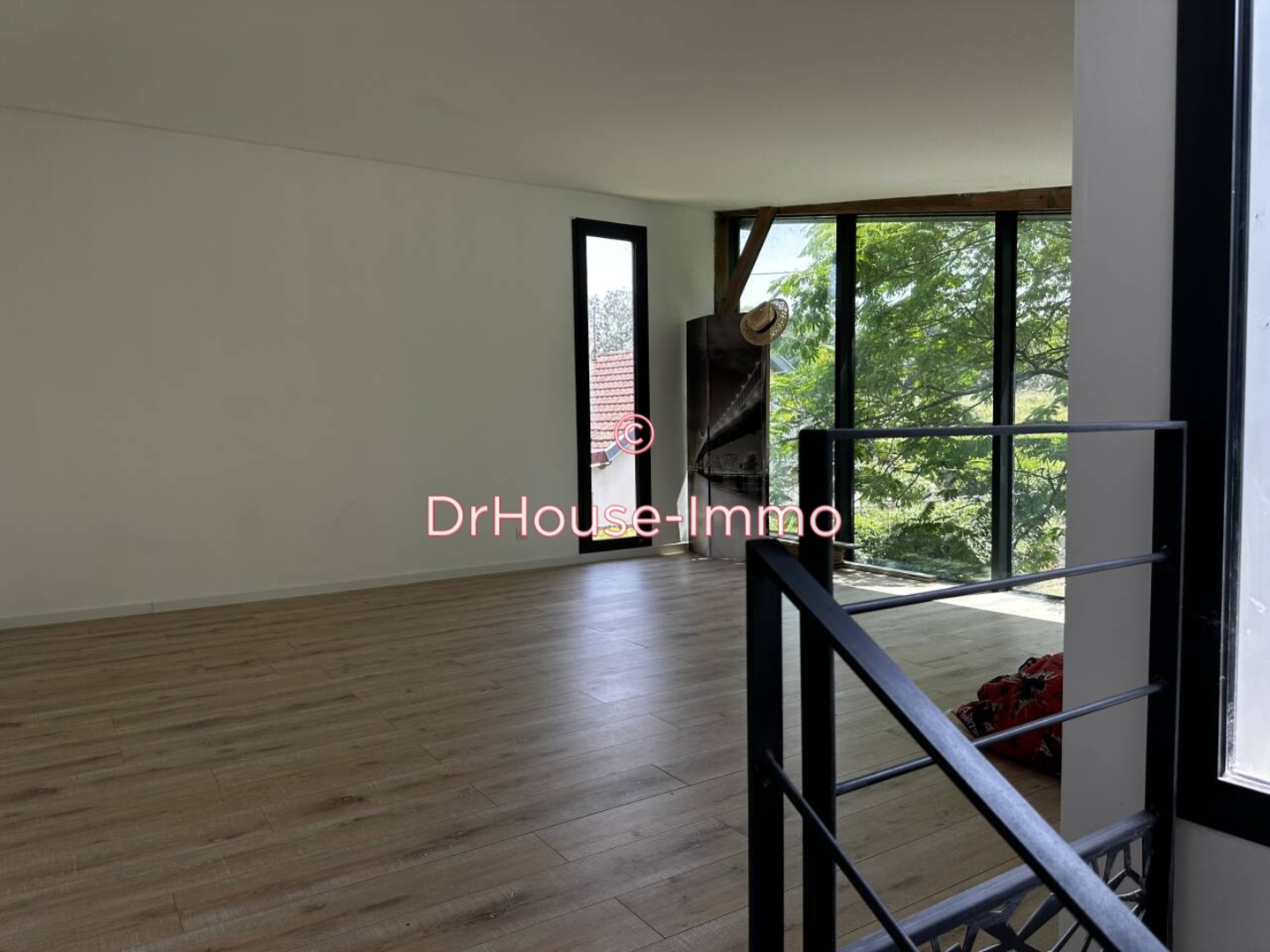 Photo 3 : Vente Maison 5 pièces Sainte-Luce-sur-Loire 148 m²