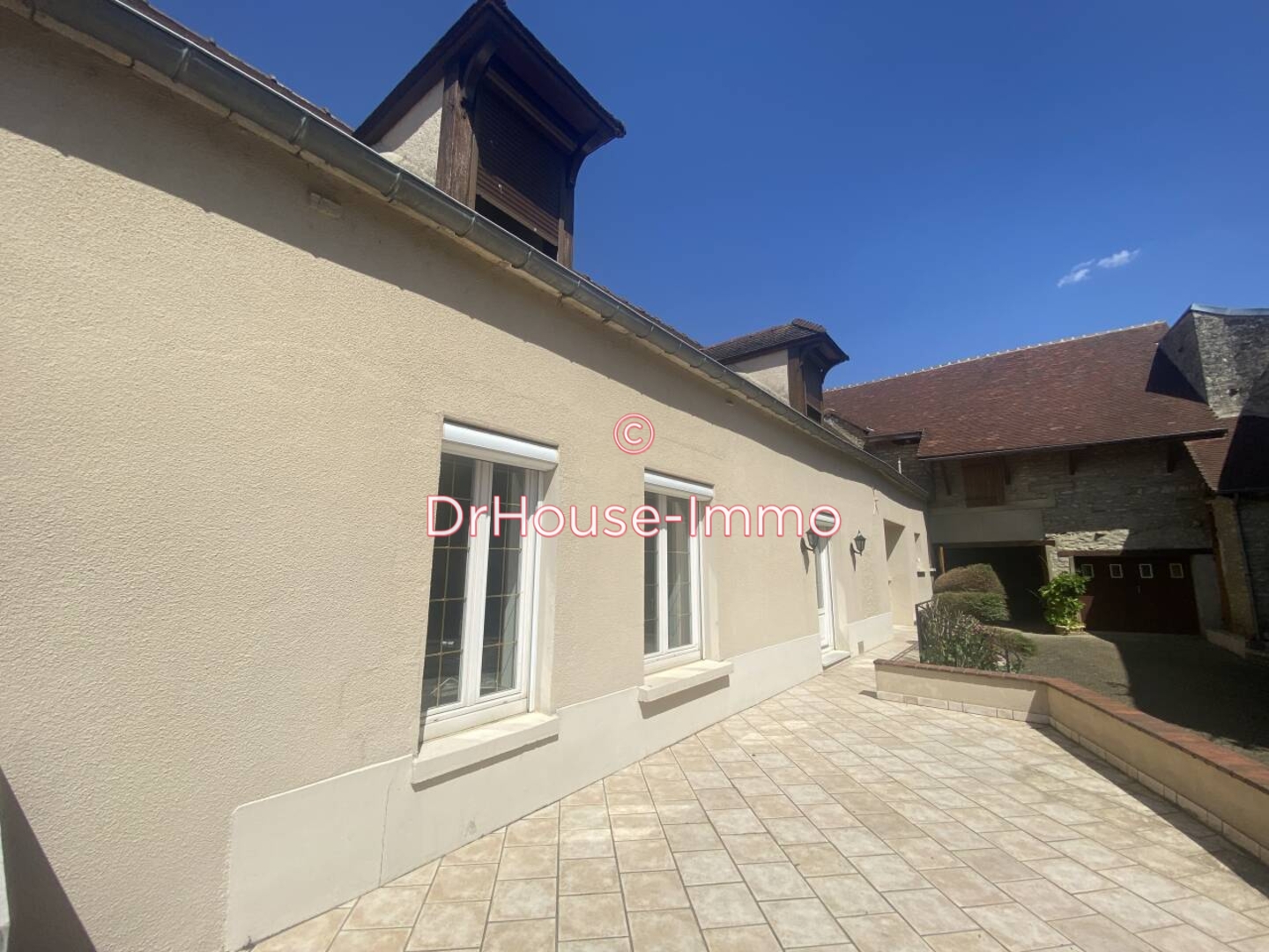 Photo 2 : Vente Maison 6 pièces Coussegrey 160 m²