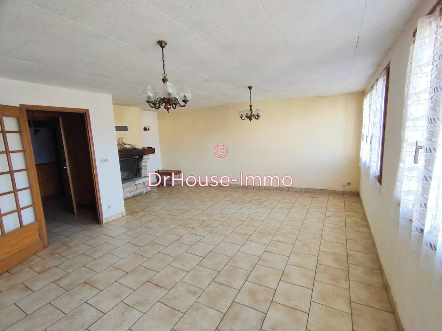 Photo 1 : Vente Maison 5 pièces Saint-Jean-en-Royans 147 m²