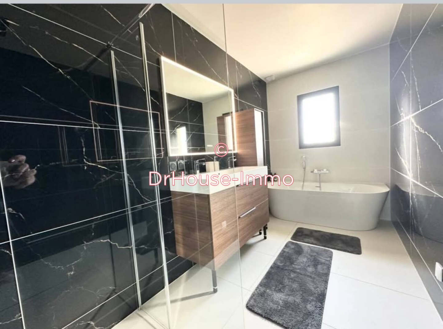 Photo 3 : Vente Maison 6 pièces Rouxmesnil-Bouteilles 136 m²