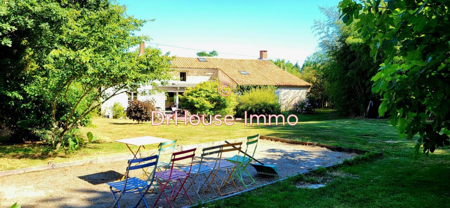 Photo 1 : Vente Maison 7 pièces Aubigny 218 m²