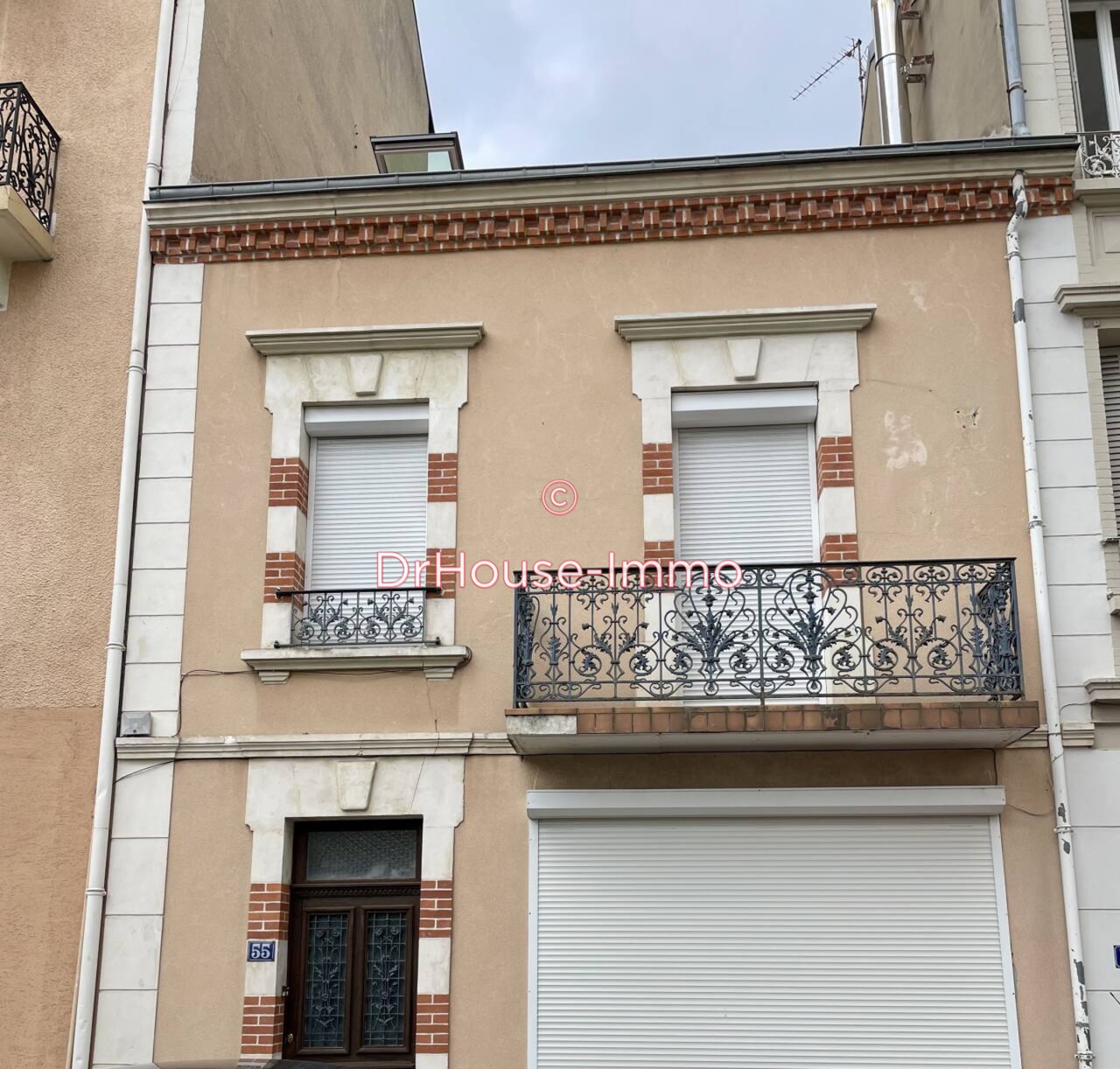 Photo 1 : Vente Maison 5 pièces Vichy 150 m²