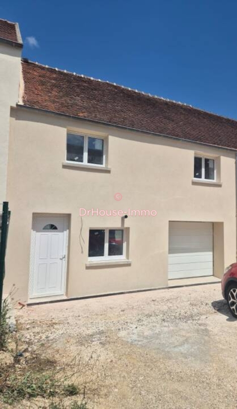 Photo 1 : Vente Maison 5 pièces La Celle-sur-Morin 107 m²