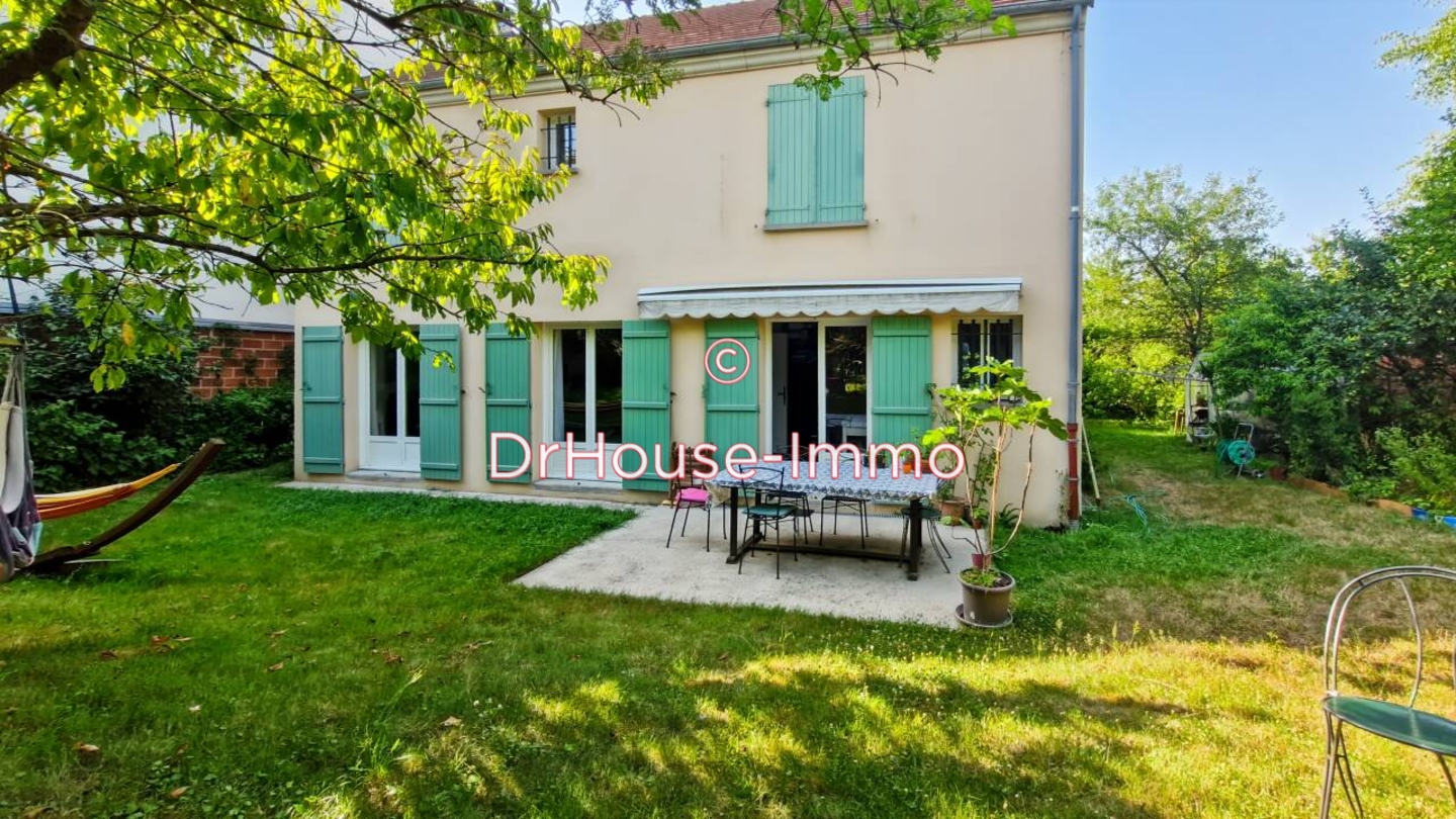 Photo 2 : Vente Maison 6 pièces Poissy 156 m²