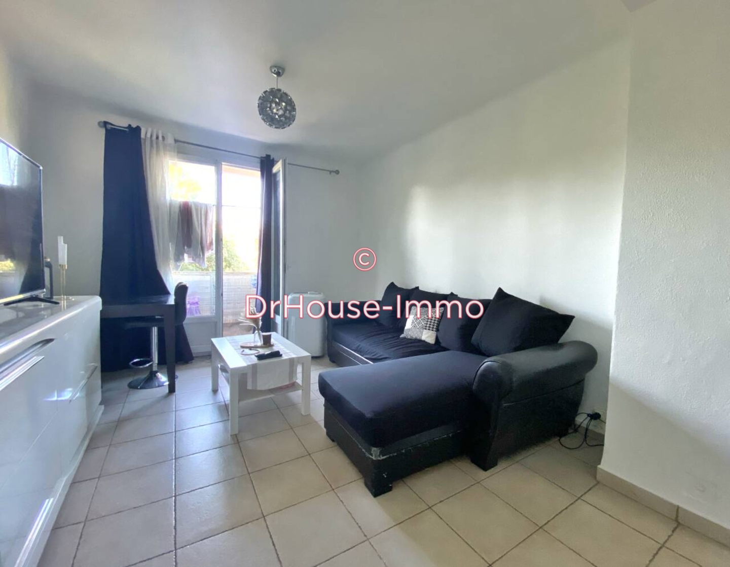 Photo 1 : Vente Appartement 3 pièces Marseille 53 m²