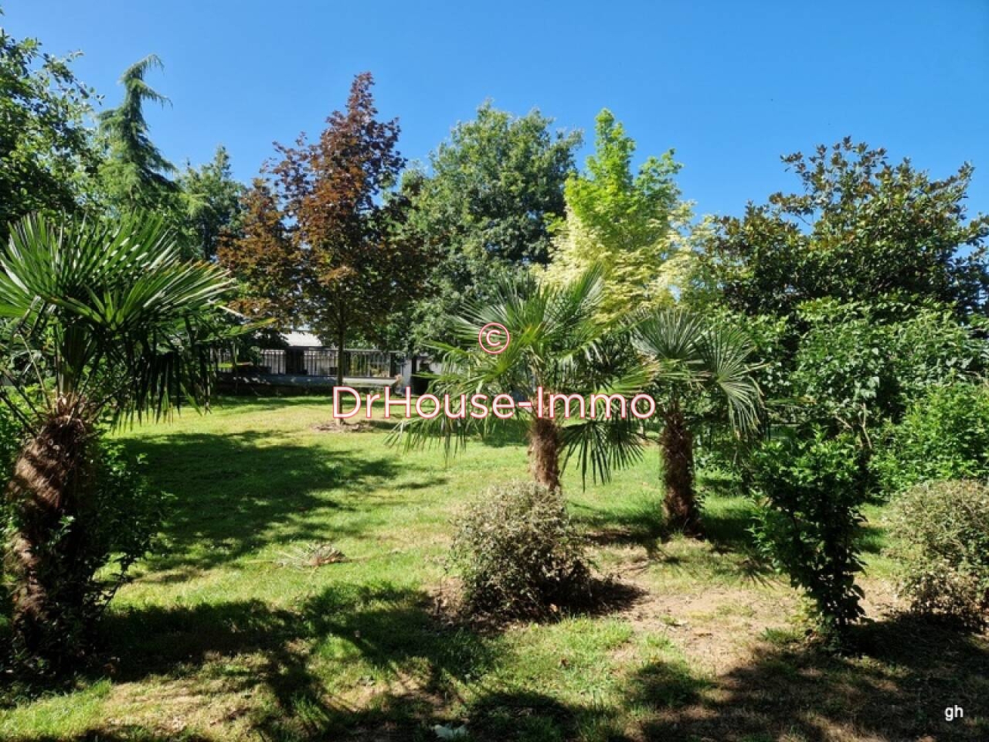 Photo 2 : Vente Maison 9 pièces Saint-Georges-de-Reintembault 210 m²