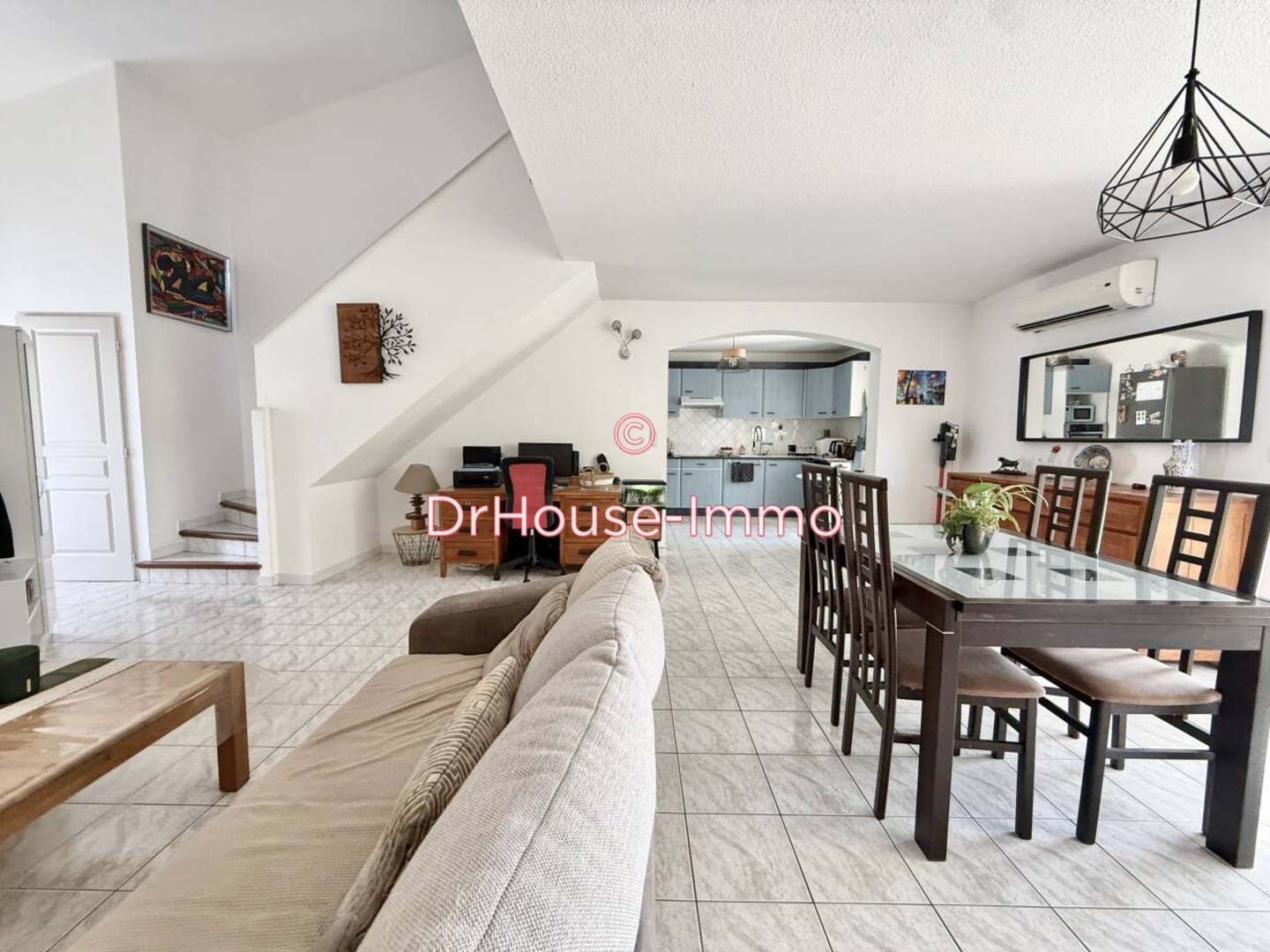 Photo 3 : Vente Maison 5 pièces Saint-Estève 117 m²
