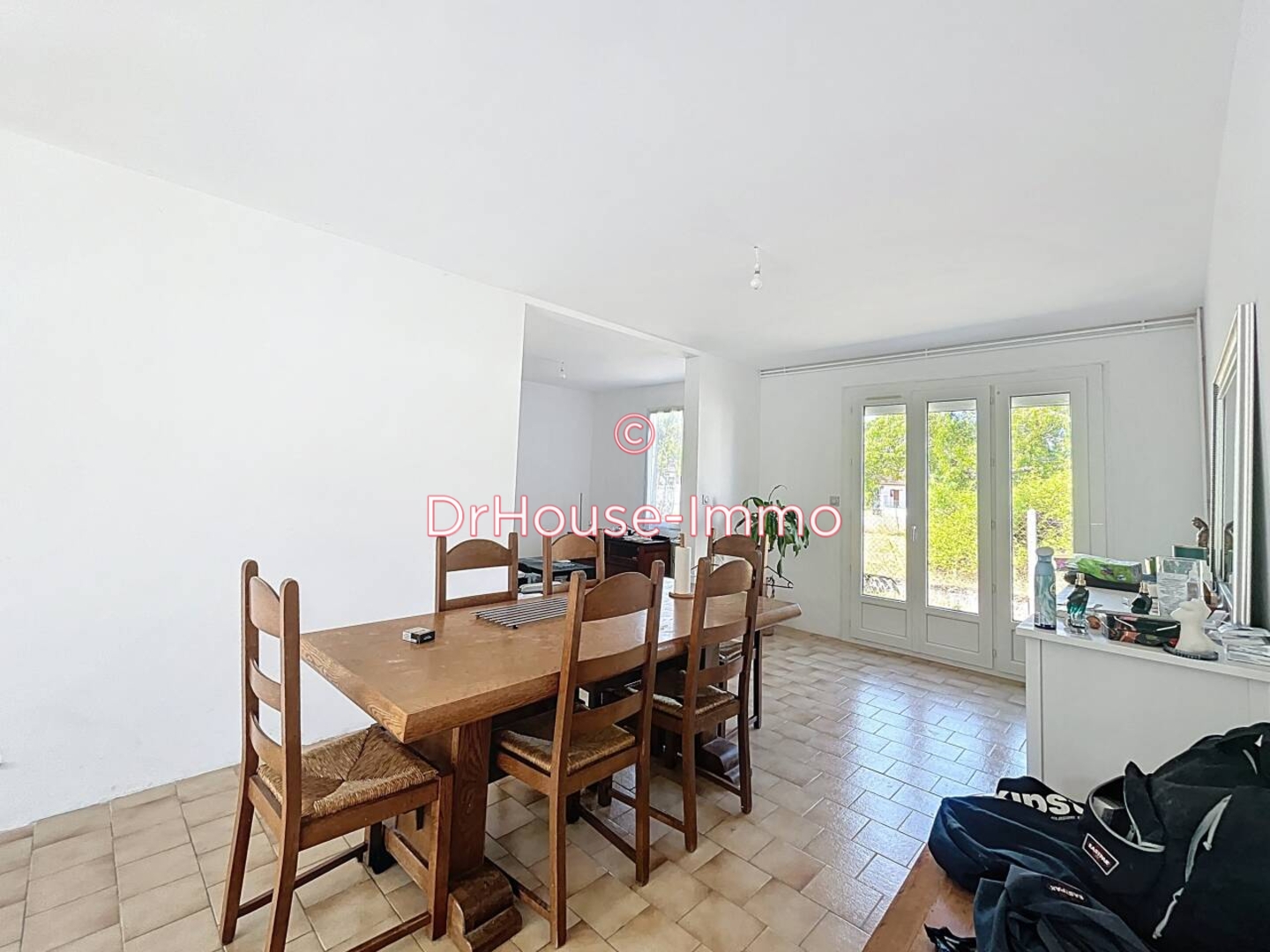 Photo 2 : Vente Maison 3 pièces Savigné-sur-Lathan 83 m²