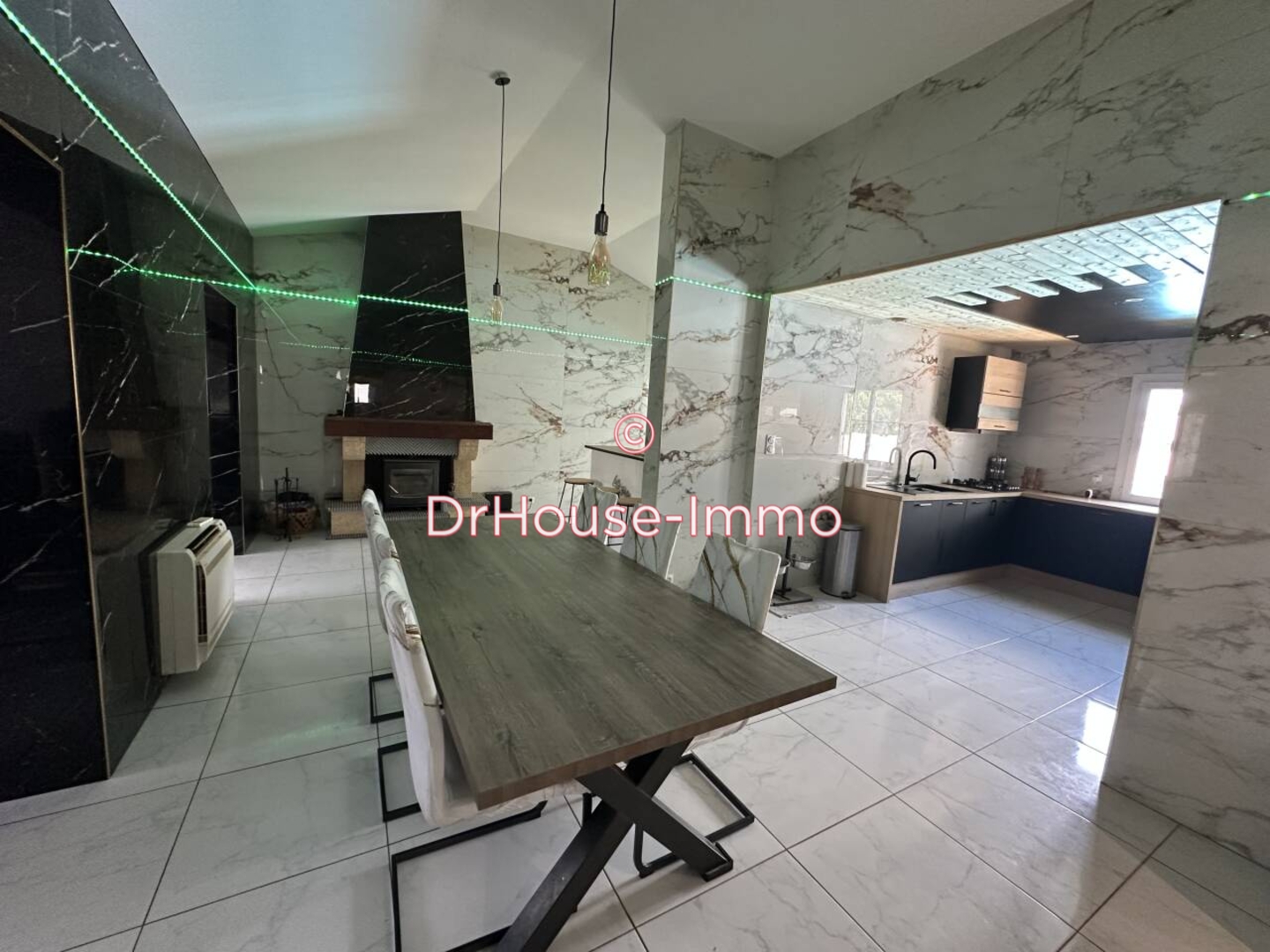Photo 3 : Vente Maison 5 pièces Ceyras 145 m²