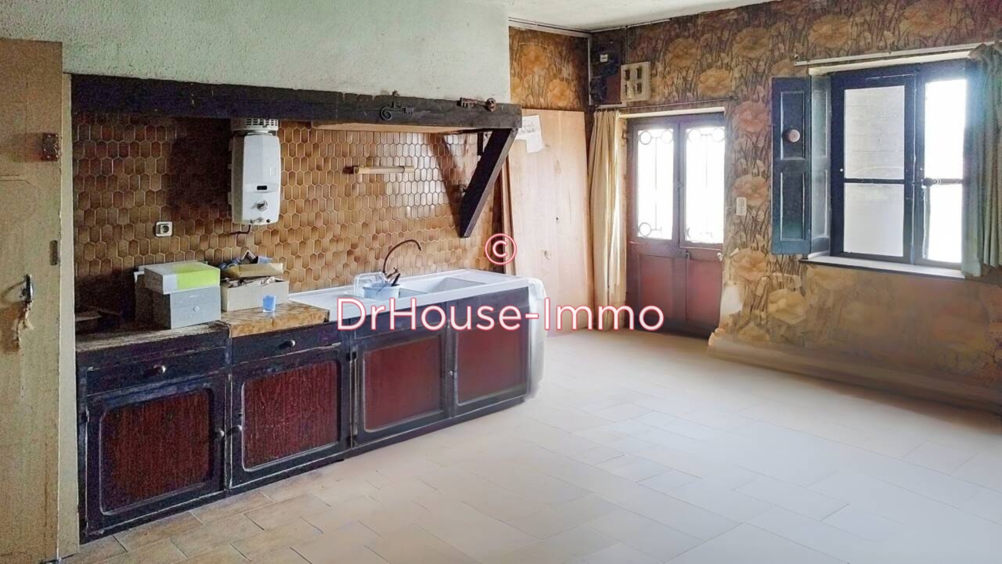 Photo 2 : Vente Maison 6 pièces Jassans-Riottier 202 m²