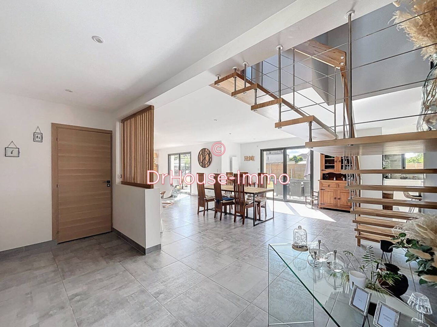 Photo 3 : Vente Maison 9 pièces Château-la-Vallière 248 m²