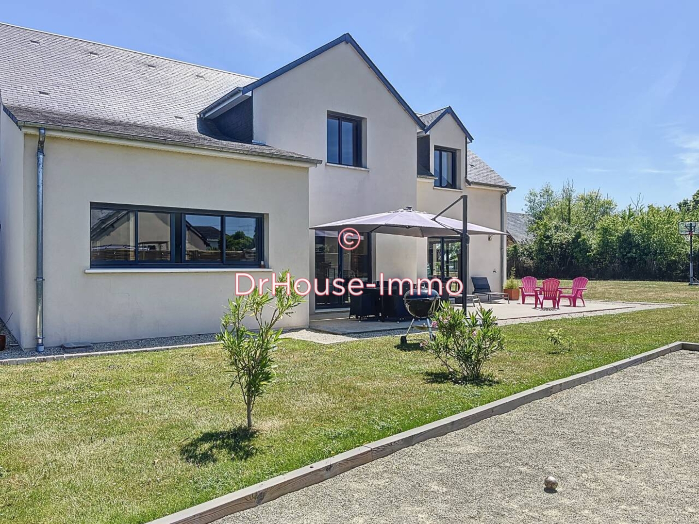 Photo 2 : Vente Maison 9 pièces Château-la-Vallière 248 m²