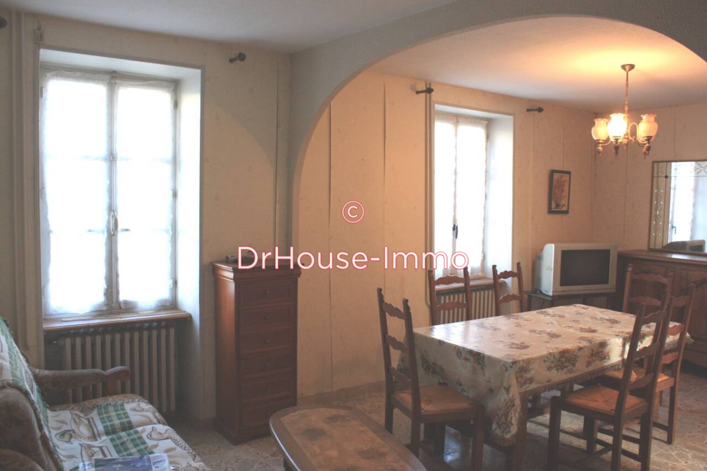 Photo 3 : Vente Immeuble 4 pièces Gironville 70 m²