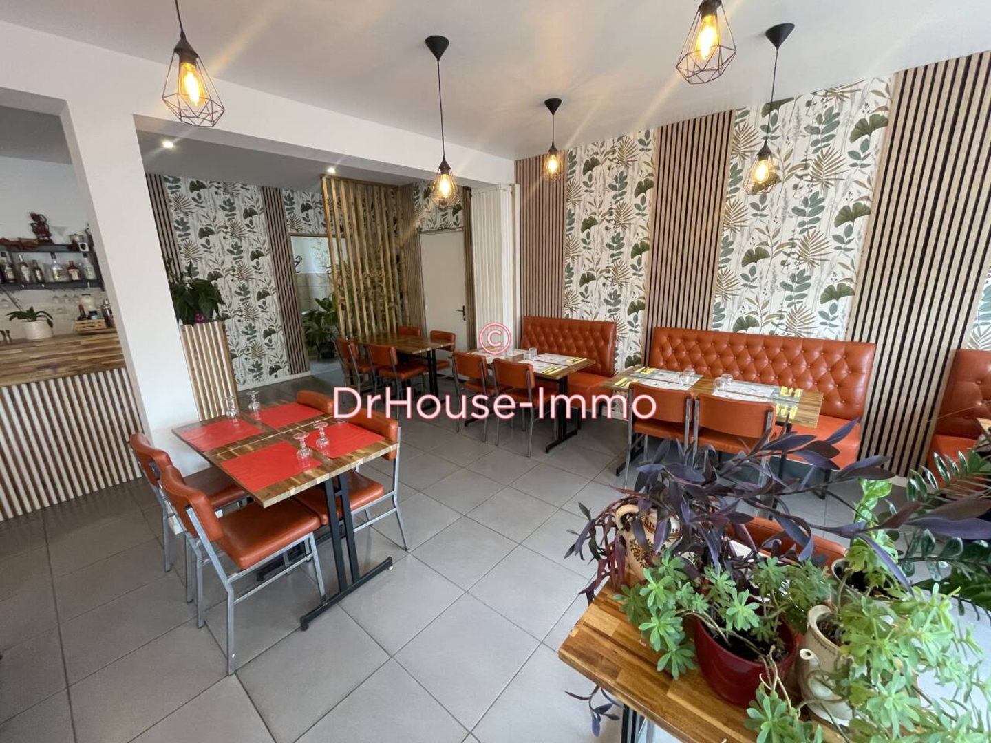 Photo 2 : Vente Commerce  Mitry-Mory 100 m²