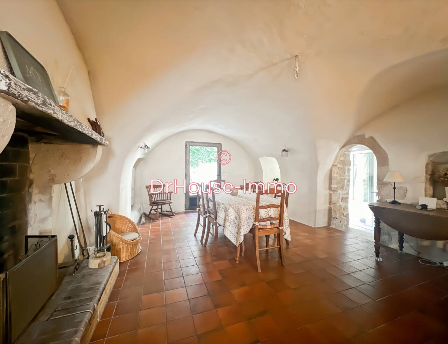 Photo 2 : Vente Maison 6 pièces Sainte-Anastasie 175 m²