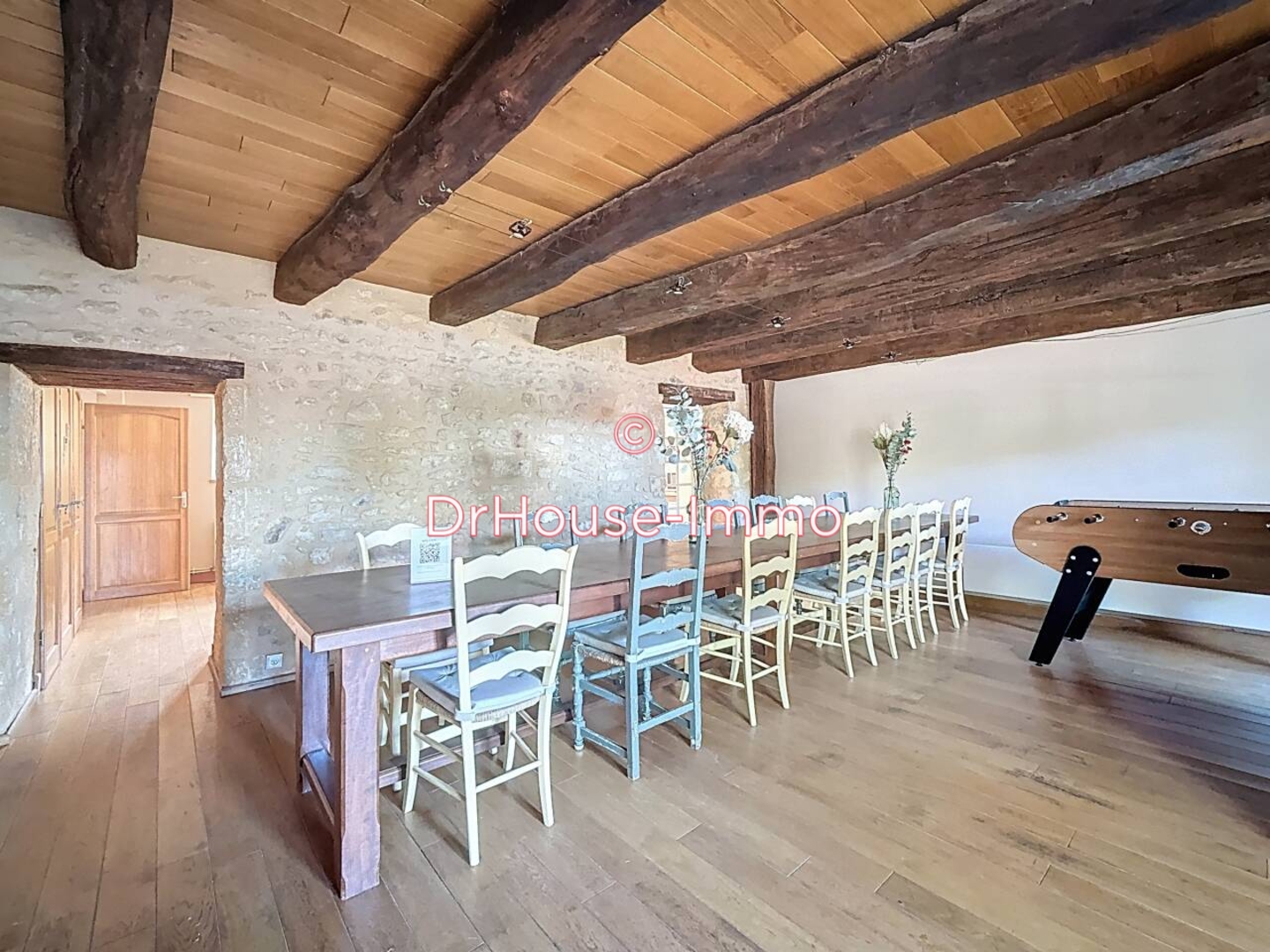 Photo 3 : Vente Maison 10 pièces Mauzac-et-Grand-Castang 240 m²