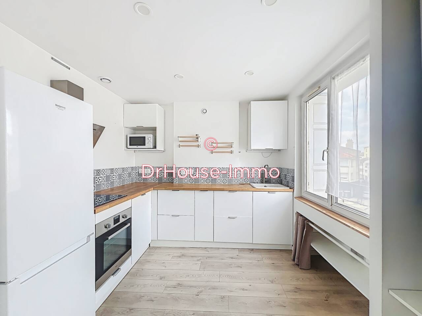 Photo 2 : Vente Appartement 2 pièces Saint-Étienne 41 m²