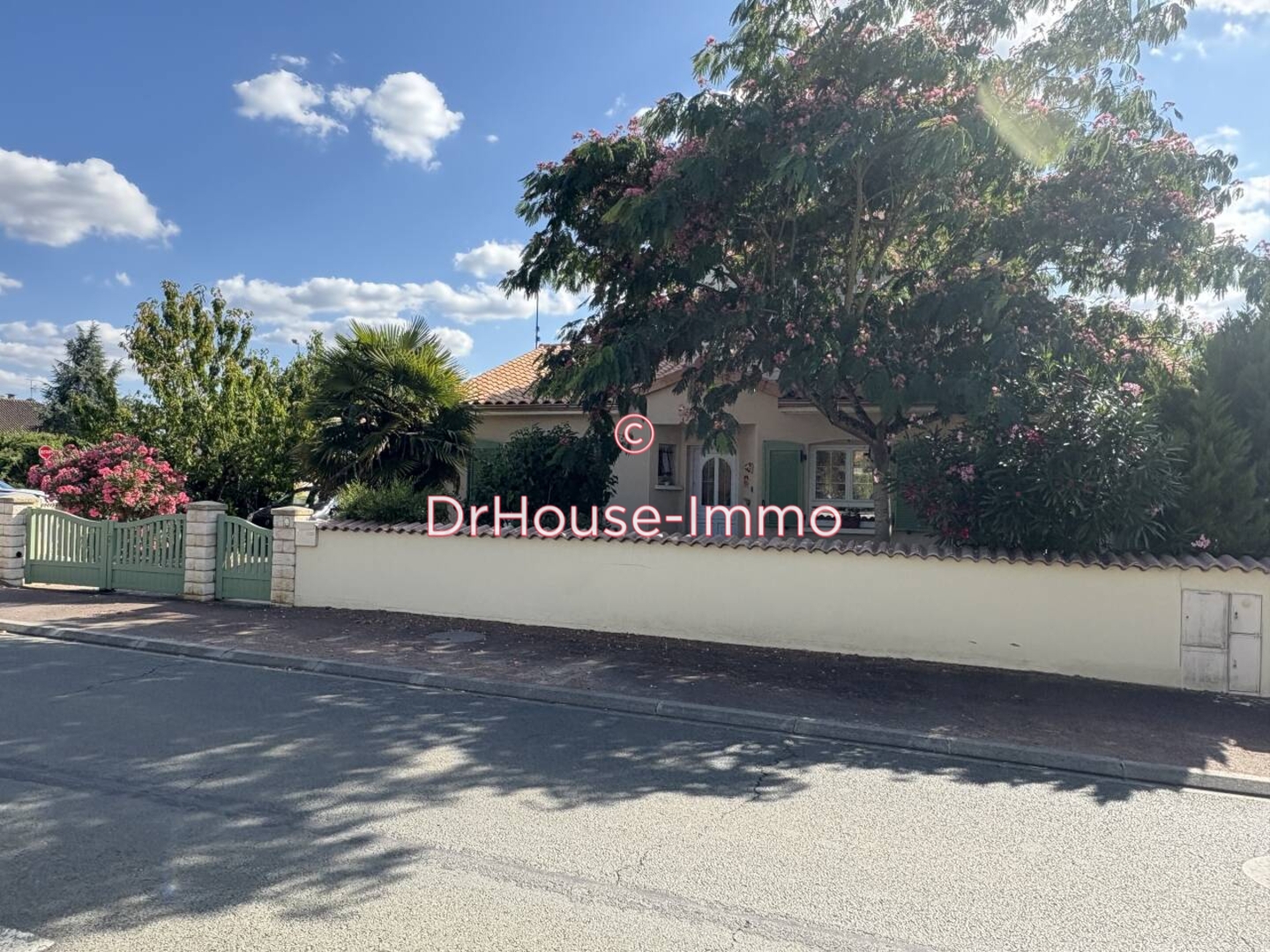 Photo 1 : Vente Maison 5 pièces Montamisé 130 m²