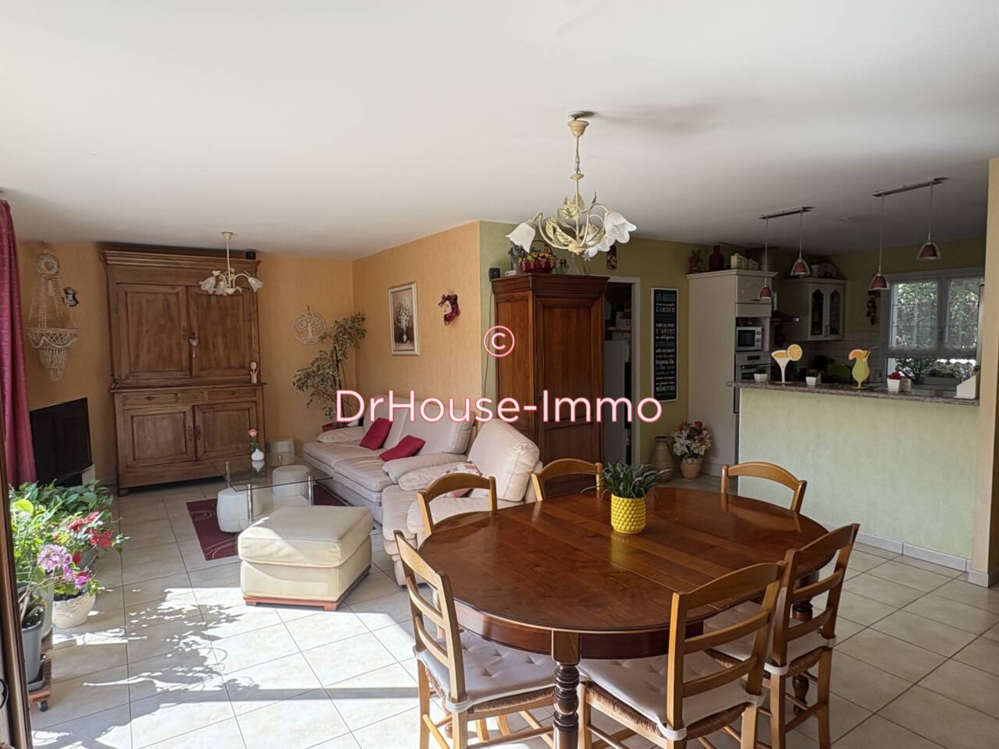 Photo 2 : Vente Maison 5 pièces Montamisé 130 m²