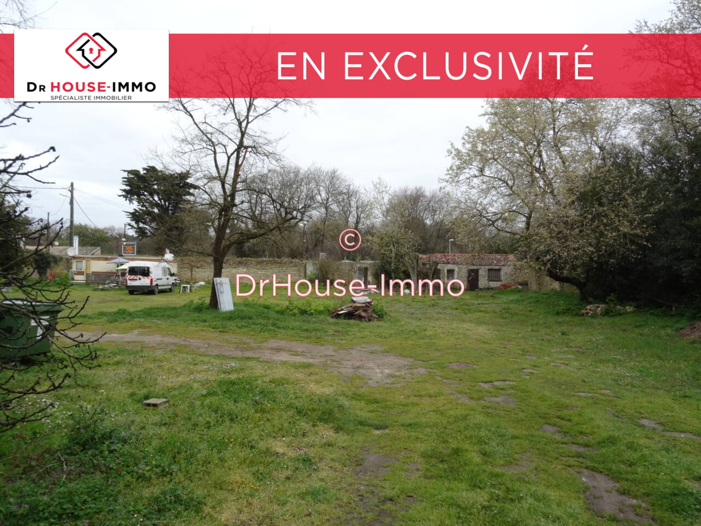 Photo 1 : Vente Terrain  Saint-Georges-d'Oléron 2500 m²