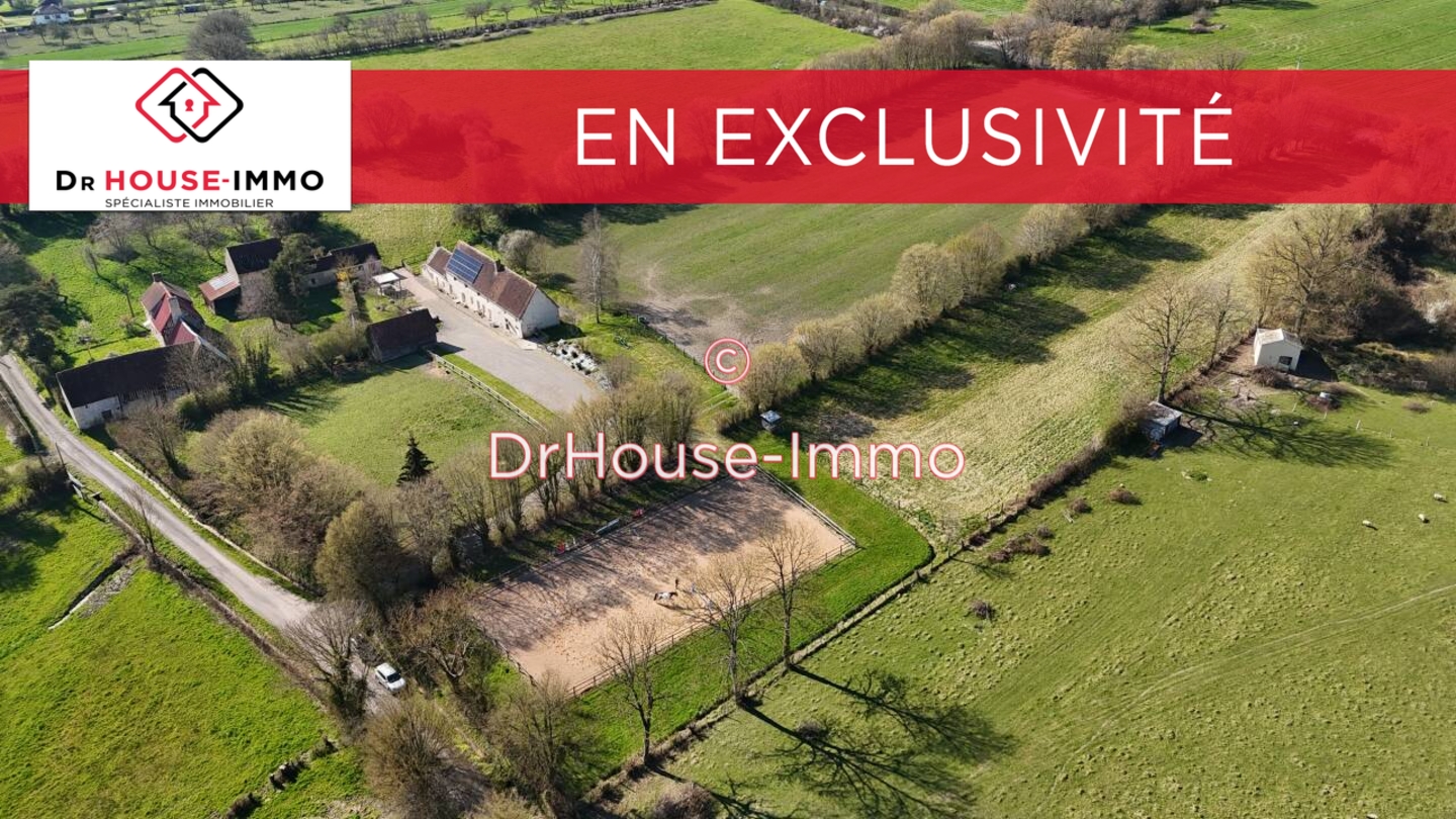 Photo 1 : Vente Maison 8 pièces Silly-en-Gouffern 237 m²