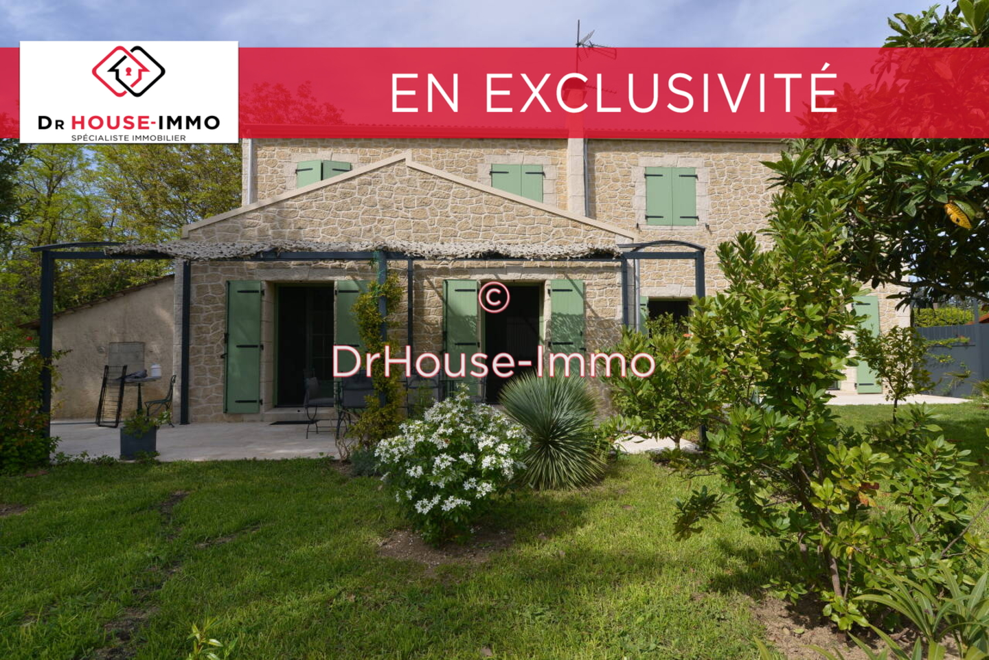 Photo 1 : Vente Maison 5 pièces Saint-Victor-la-Coste 145 m²