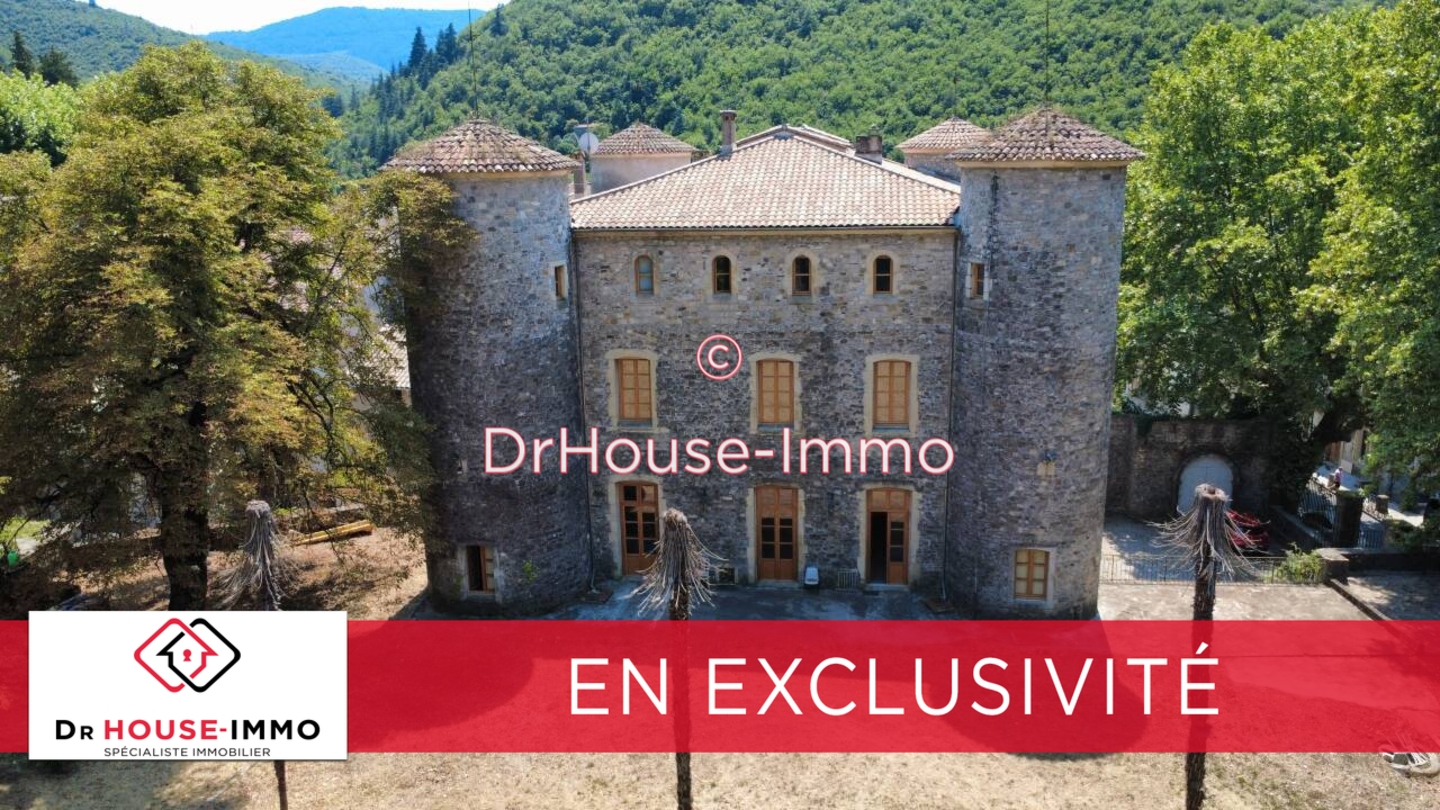 Photo 1 : Vente Château 45 pièces Avèze 883 m²