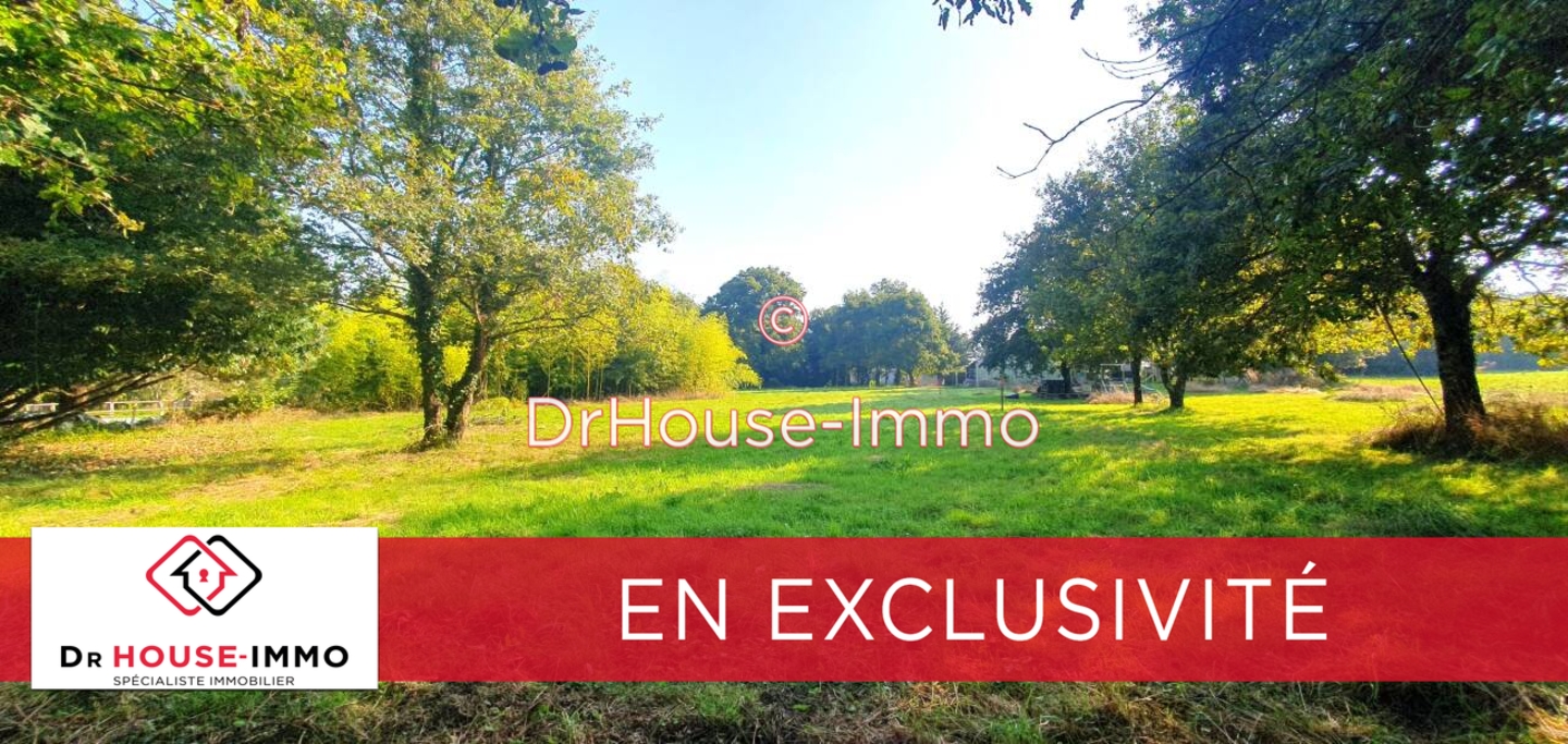 Photo 1 : Vente Terrain  Sévérac 2878 m²