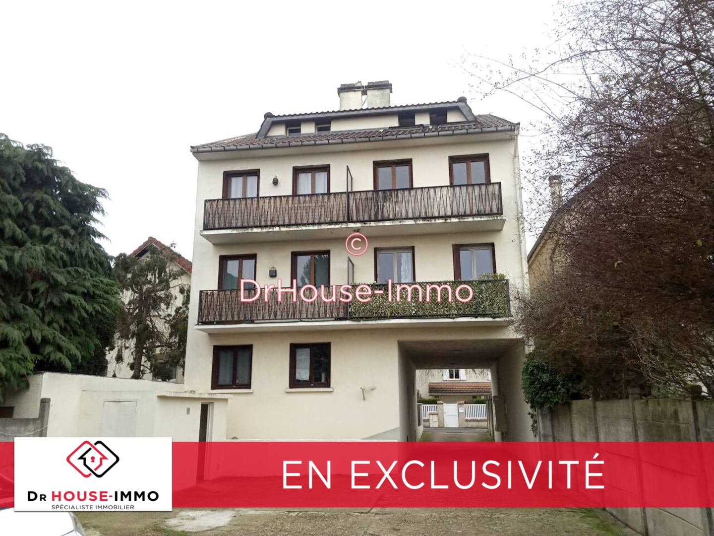 Photo 1 : Vente Appartement 2 pièces Carrières-sur-Seine 30 m²