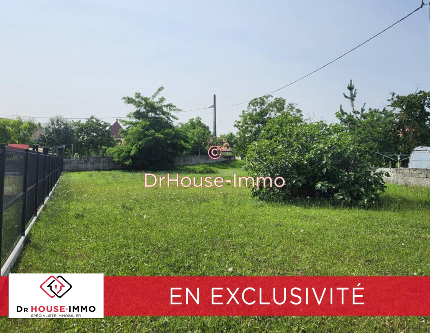 Photo 1 : Vente Terrain Blodelsheim 744 m²