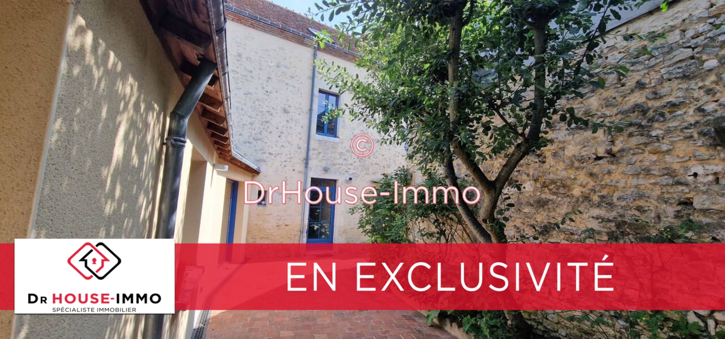 Photo 1 : Vente Maison 6 pièces La Ferté-Bernard 202 m²