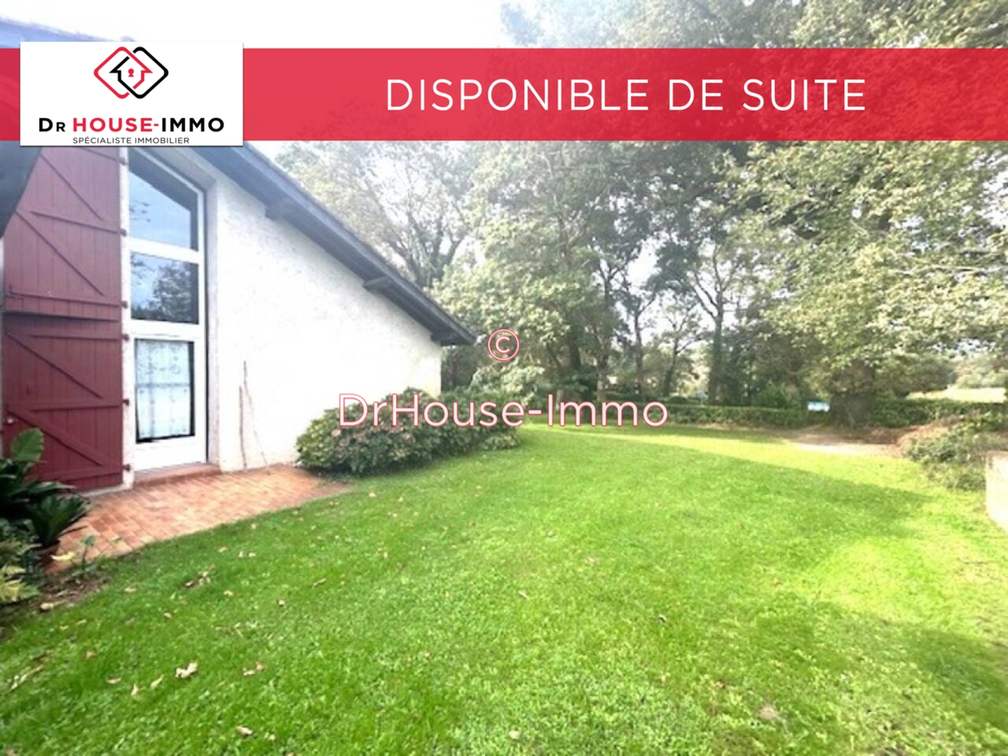 Photo 2 : Vente Maison 8 pièces Saint-Vincent-de-Tyrosse 240 m²