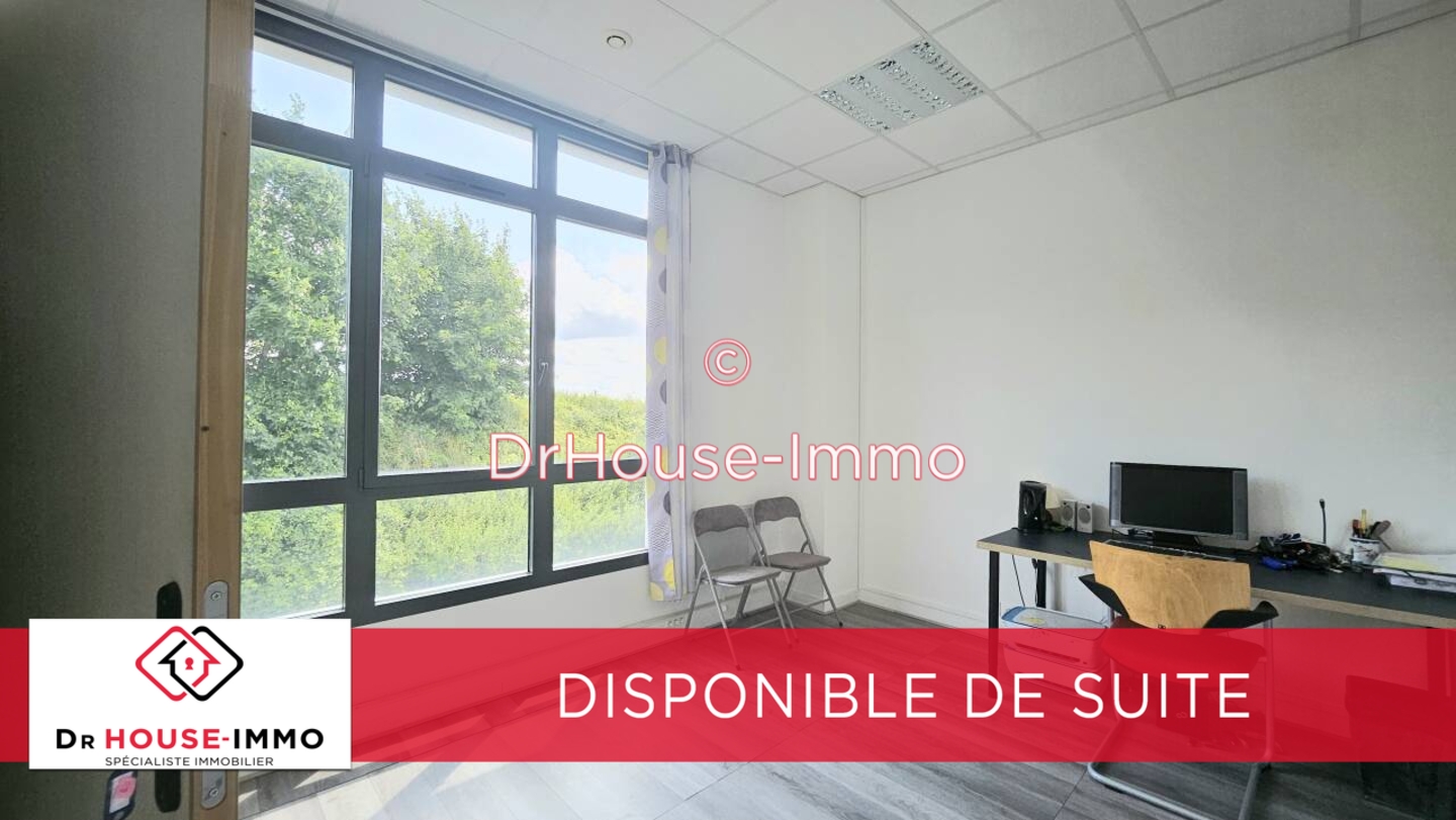 Photo 1 : Location Bureau 1 pièce Bailly-Romainvilliers 15 m²