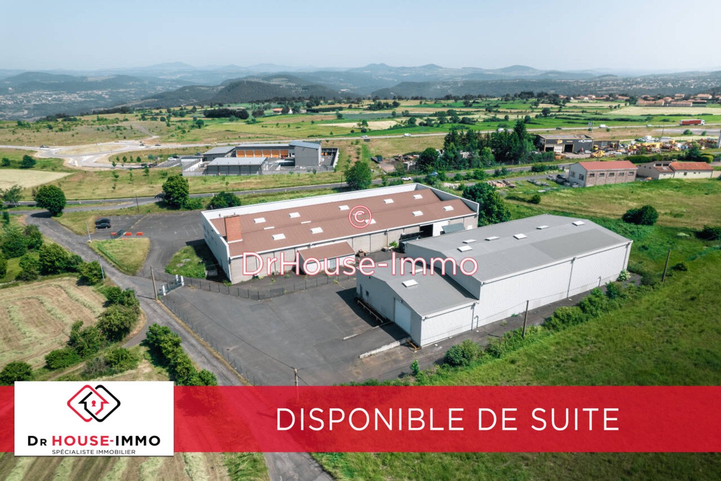 Photo 1 : Location Commerce 1 pièce Le Puy-en-Velay 1224 m²